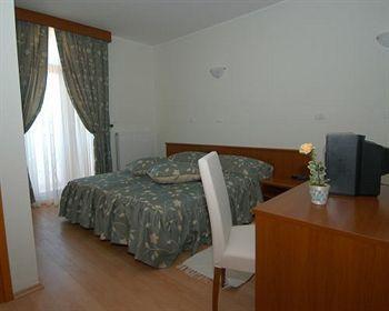 Rooms Luna Sol Krnica Bagian luar foto